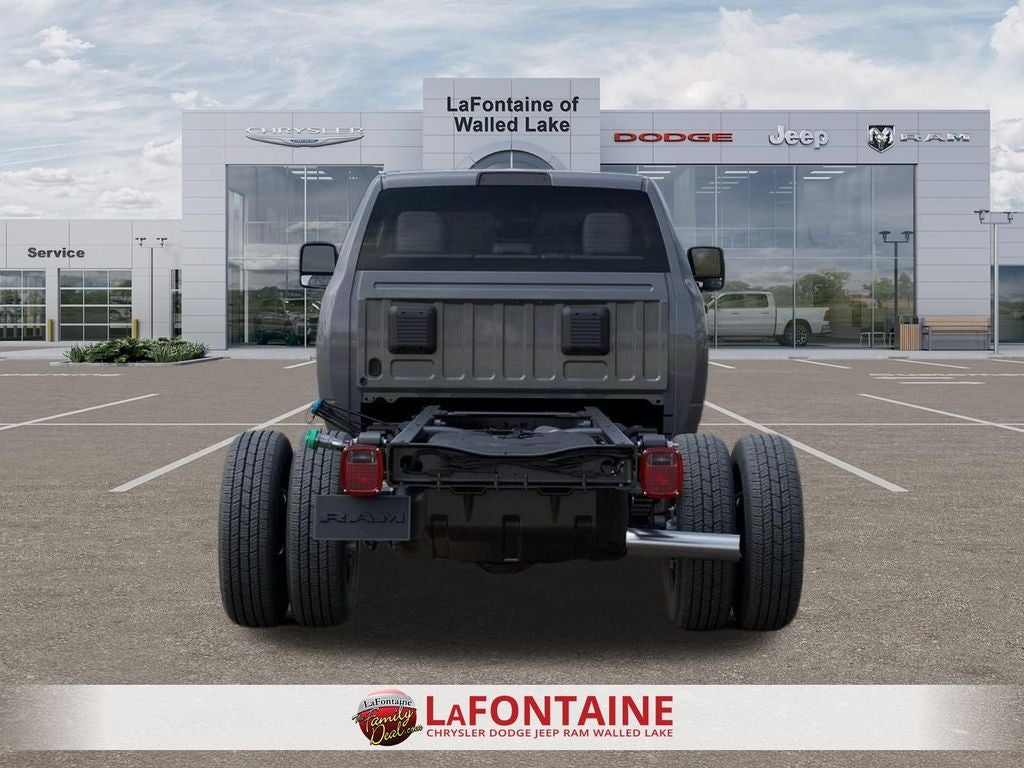 2026 RAM 3500 Chassis RAM 3500 TRADESMAN CREW CAB CHASSIS 4X4 60' CA