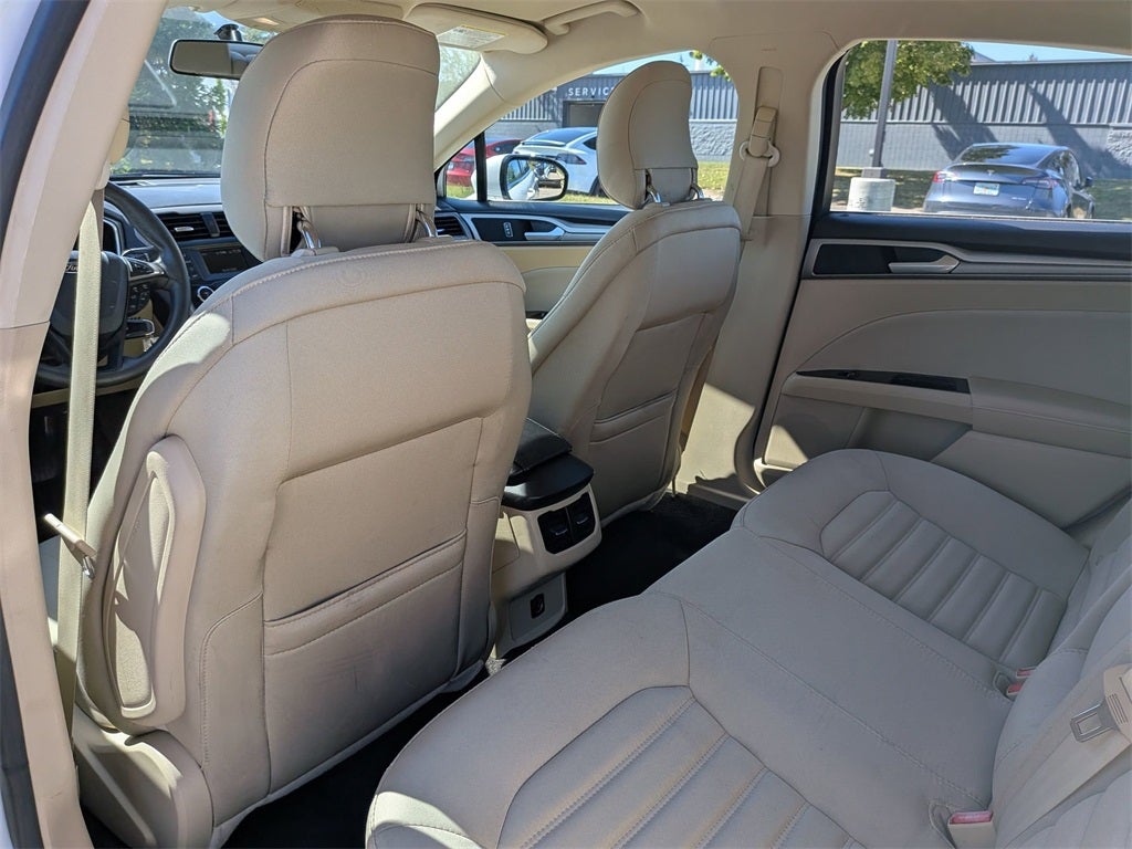 2014 Ford Fusion Hybrid SE