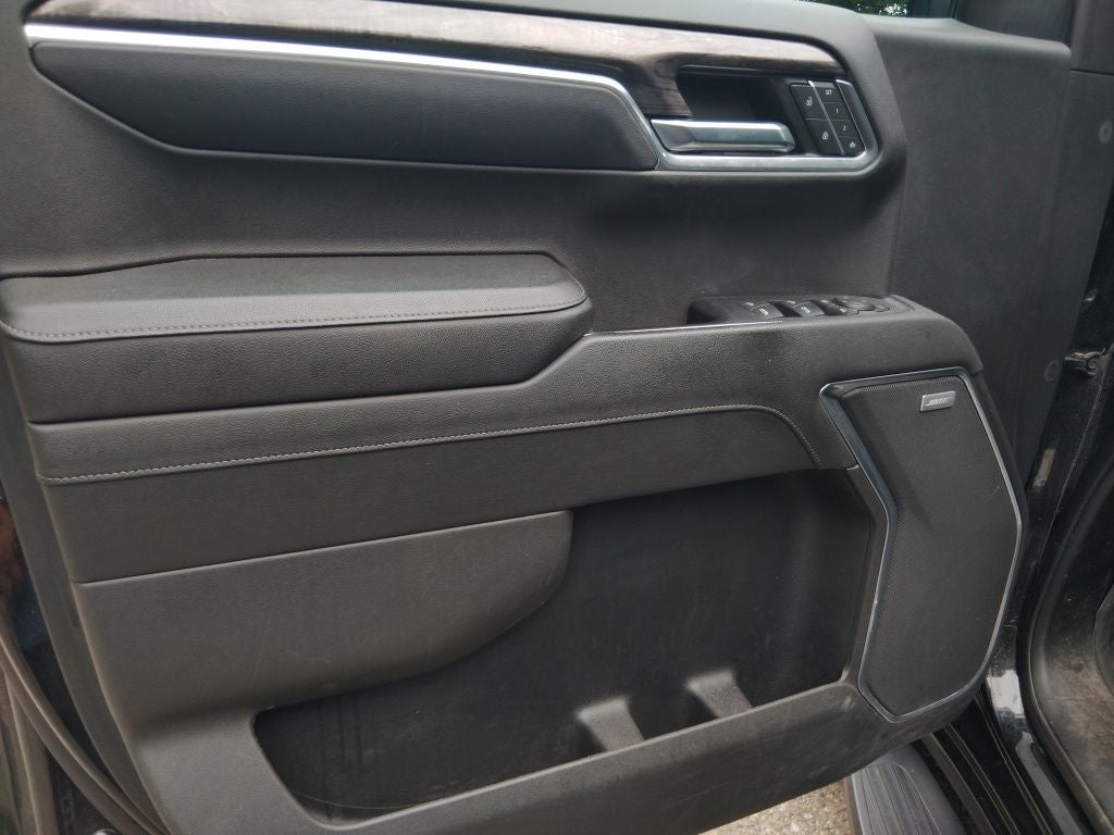 2023 Chevrolet Silverado 1500 4WD Crew Cab Short Bed LTZ