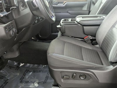 2025 Chevrolet Silverado 1500 4WD Crew Cab Standard Bed LT