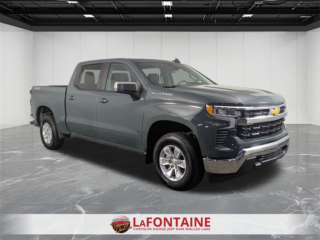 2025 Chevrolet Silverado 1500 4WD Crew Cab Standard Bed LT