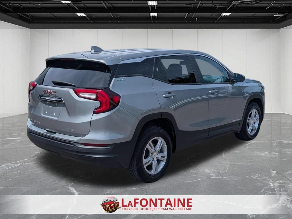 2024 GMC Terrain AWD SLE
