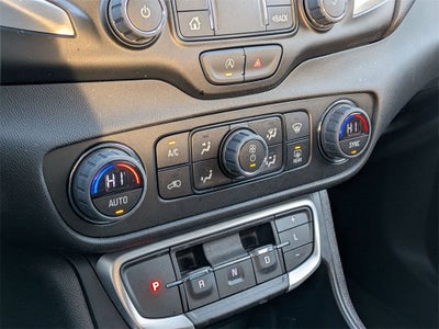 2023 GMC Terrain AWD SLT