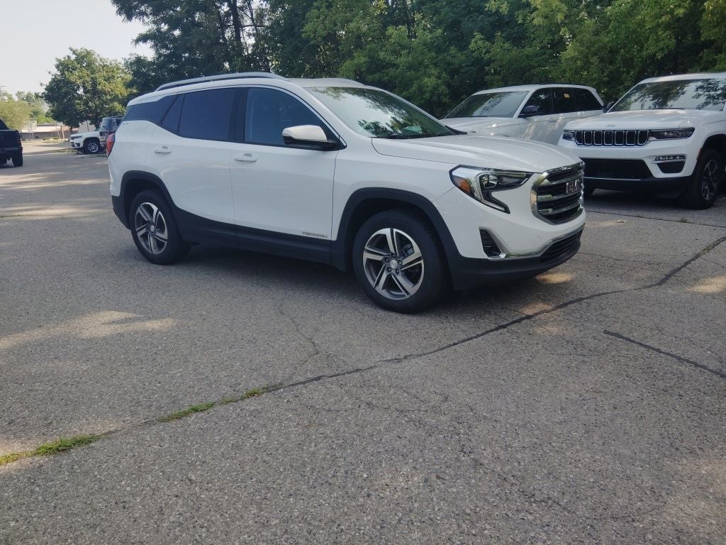 2020 GMC Terrain SLT