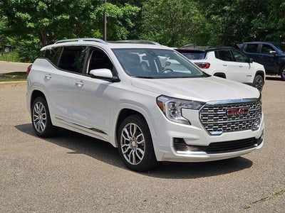 2022 GMC Terrain AWD Denali