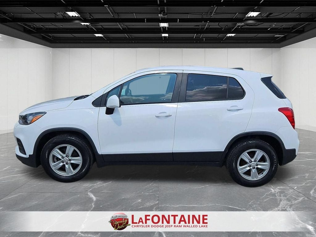 Used 2019 Chevrolet Trax LS with VIN 3GNCJKSBXKL350575 for sale in Walled Lake, MI