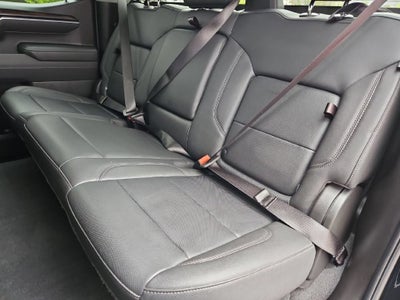 2025 GMC Sierra 1500 4WD Crew Cab Short Box SLT