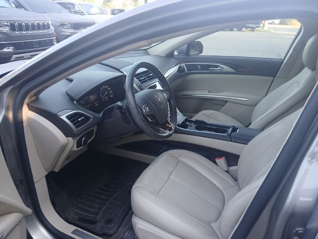 2016 Lincoln MKZ Base