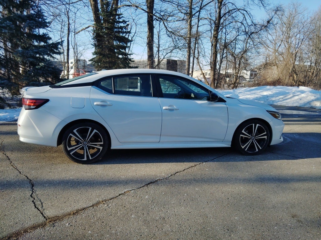 2021 Nissan Sentra SR Xtronic CVT