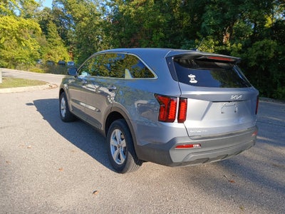2023 Kia Sorento LX