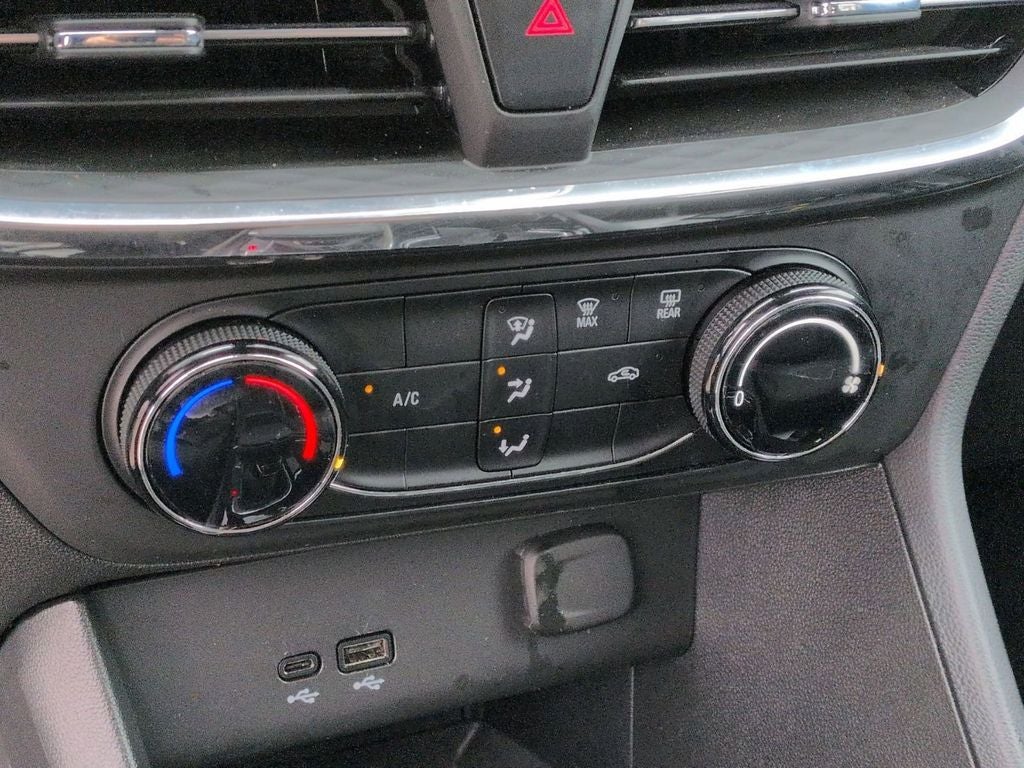 2025 Buick Encore GX Preferred FWD