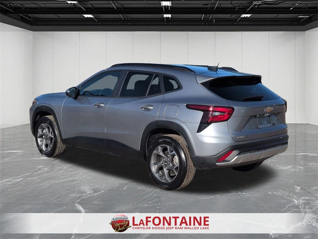 2024 Chevrolet Trax FWD LT