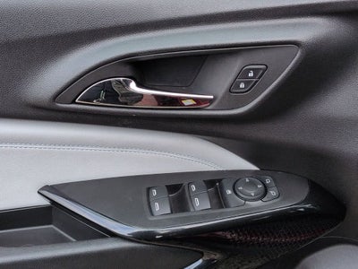 2025 Chevrolet Trax FWD LT