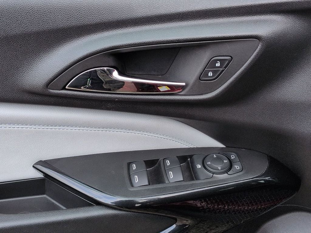 2025 Chevrolet Trax FWD LT