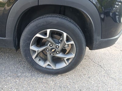 2025 Chevrolet Trax FWD LT