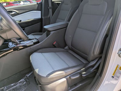 2025 Chevrolet Trax FWD LT