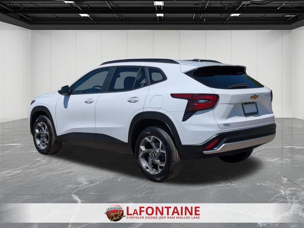 2025 Chevrolet Trax FWD LT
