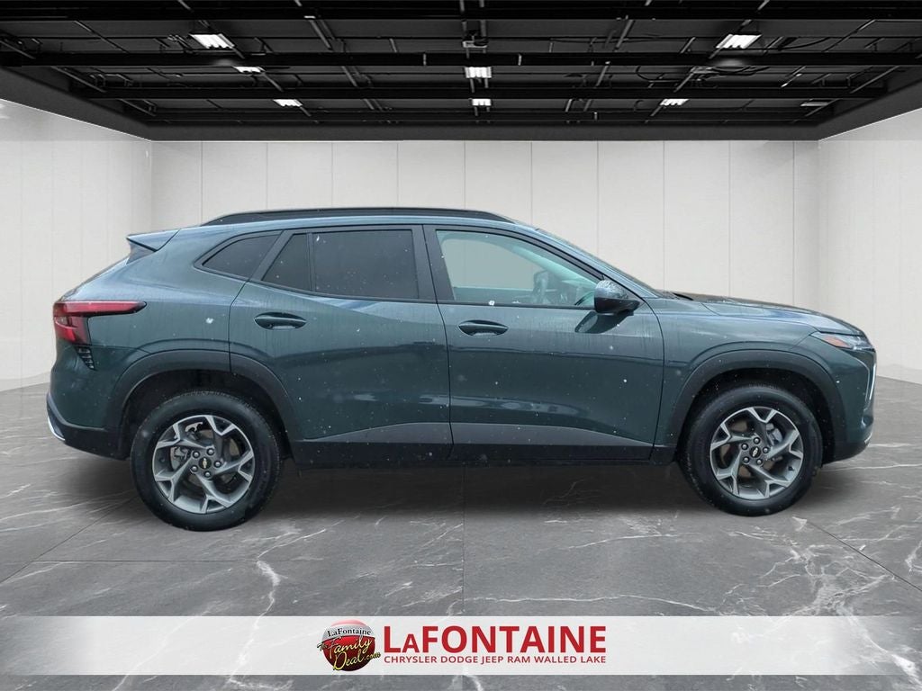 2025 Chevrolet Trax FWD LT