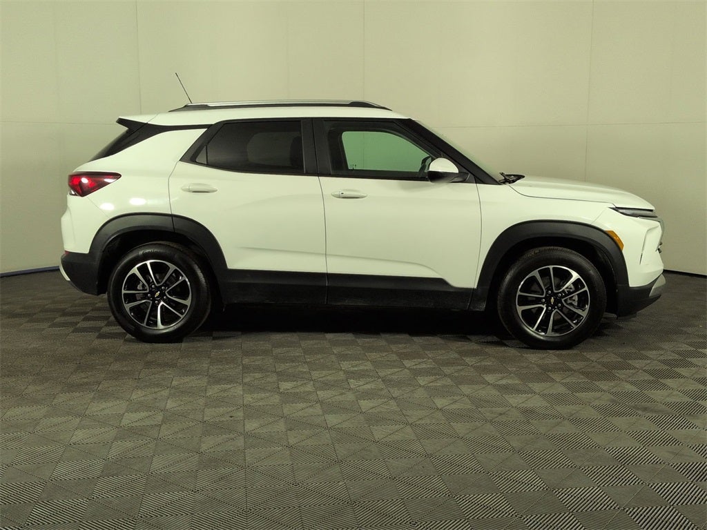 2024 Chevrolet Trailblazer FWD LT
