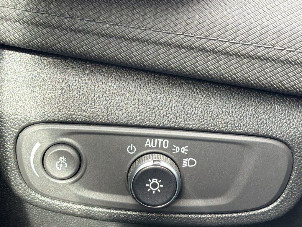 2025 Chevrolet Trailblazer FWD LT