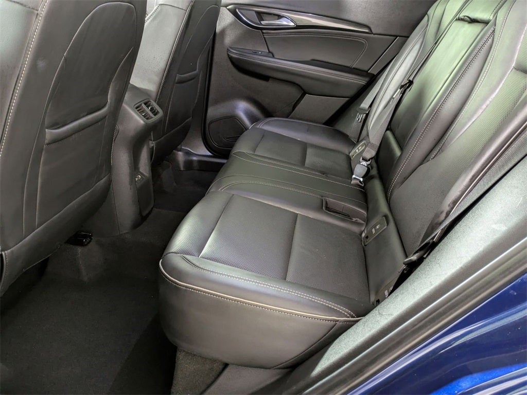 2023 Buick Envision Essence FWD