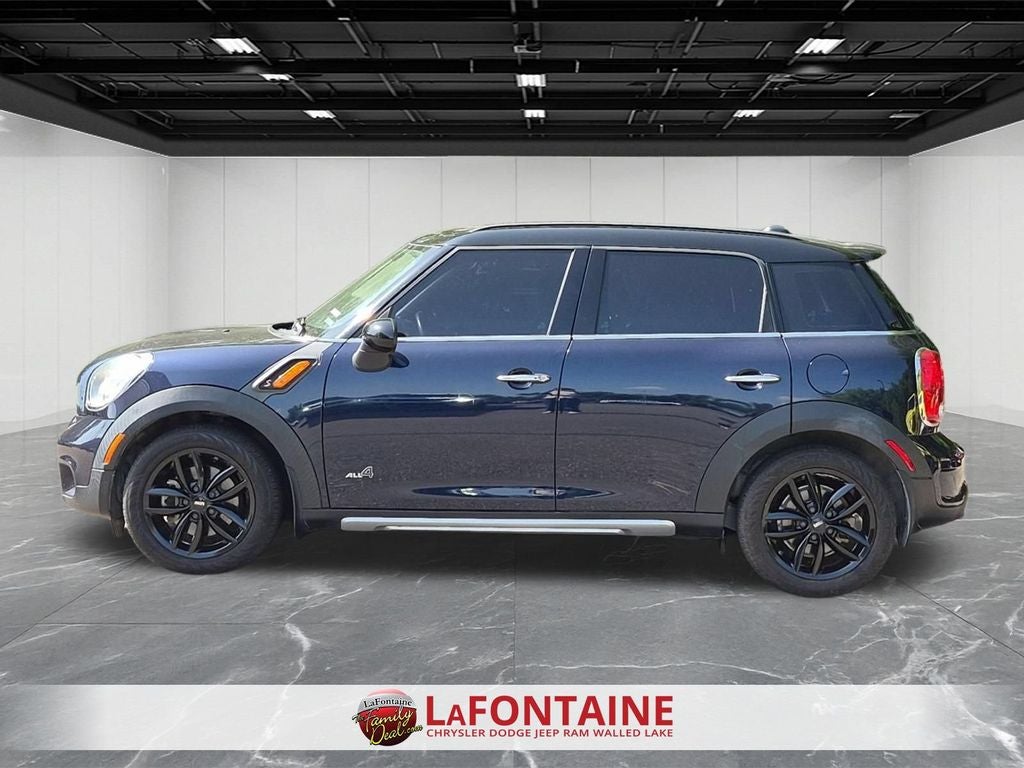 Used 2016 MINI Countryman Countryman S with VIN WMWZC5C53GWU20410 for sale in Walled Lake, MI