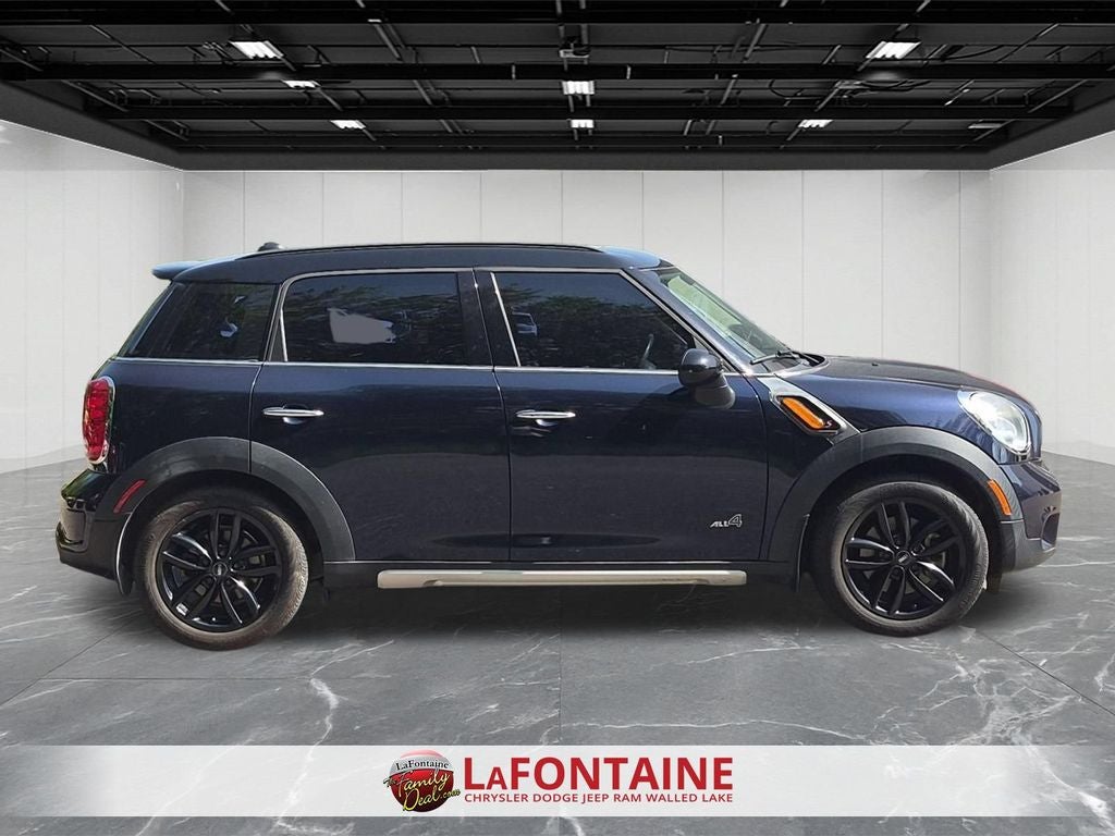 2016 MINI Countryman Cooper S