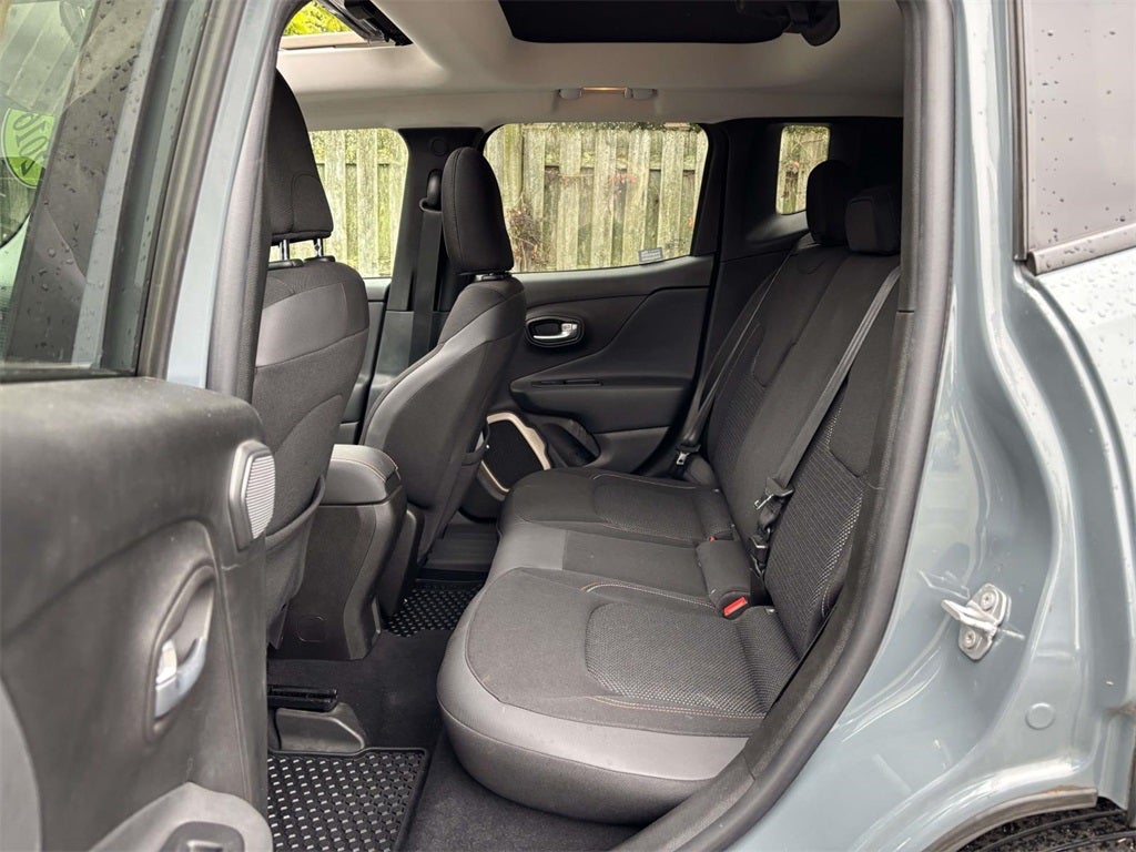 2016 Jeep Renegade 75th Anniversary