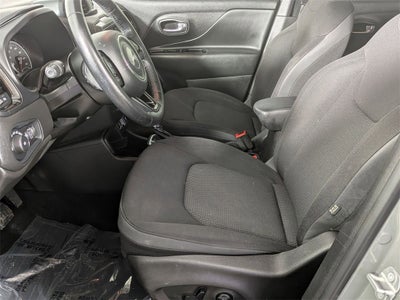 2020 Jeep Renegade Altitude FWD