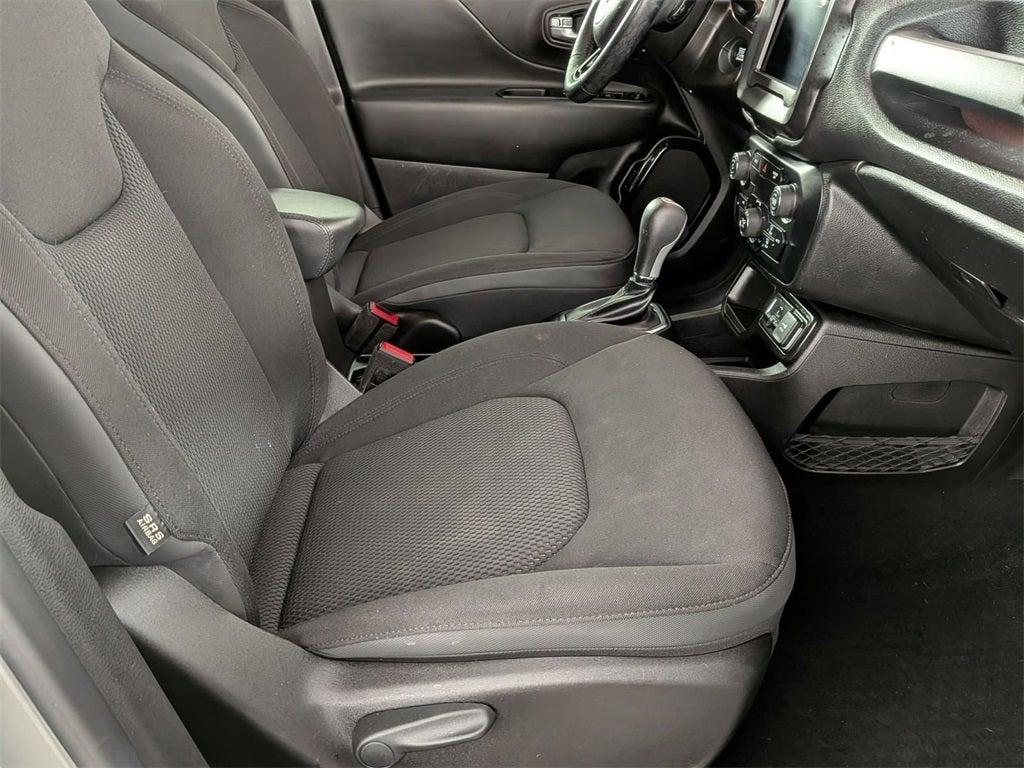 2020 Jeep Renegade Altitude FWD