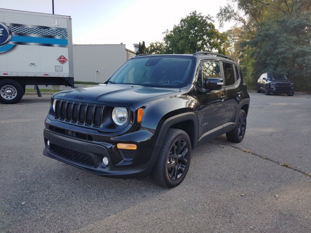 2023 Jeep Renegade Altitude