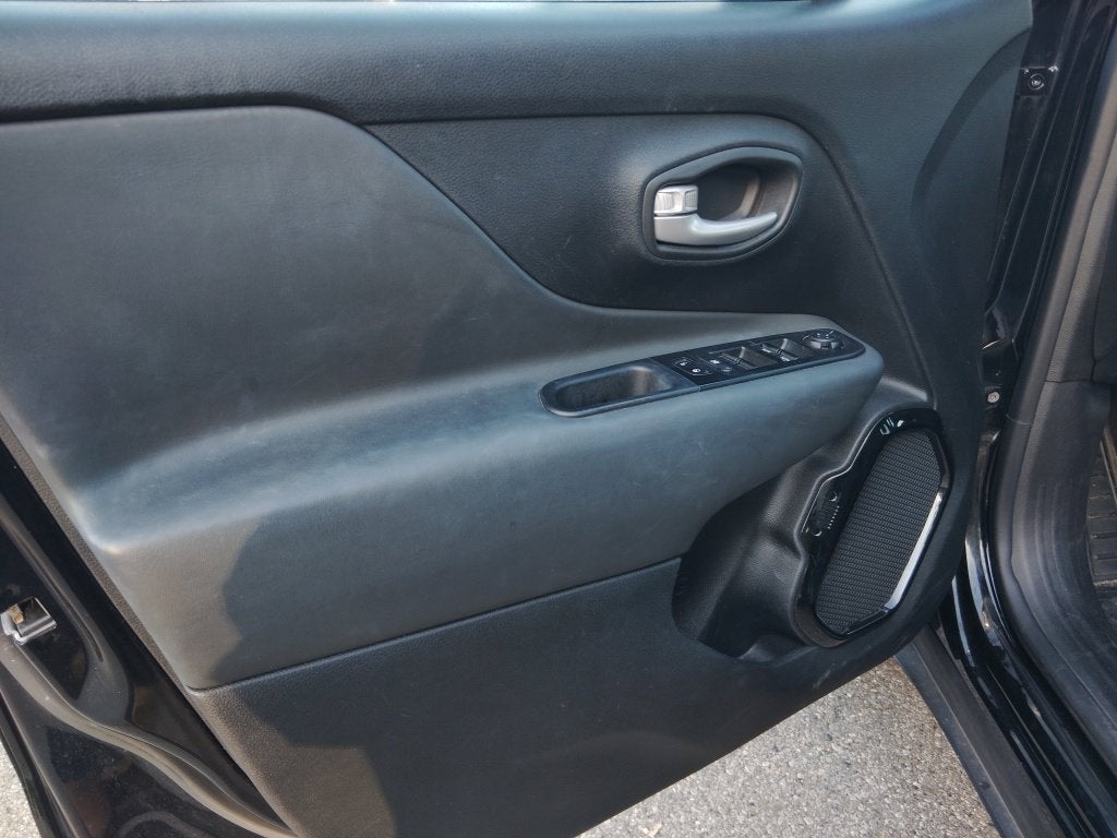 2023 Jeep Renegade Altitude