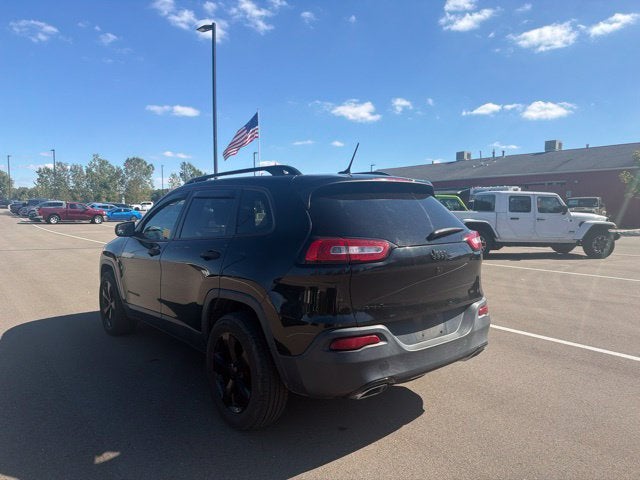 2016 Jeep Cherokee Sport