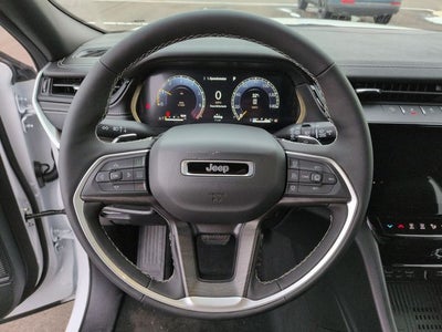 2026 Jeep Grand Cherokee Laredo