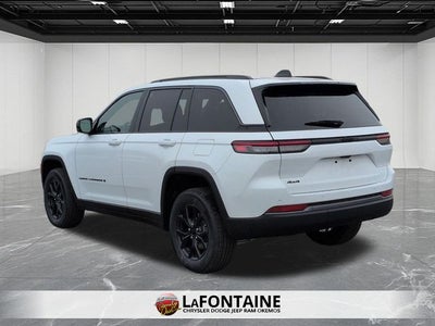 2026 Jeep Grand Cherokee Laredo
