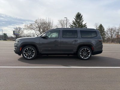 2022 Jeep Wagoneer Series III