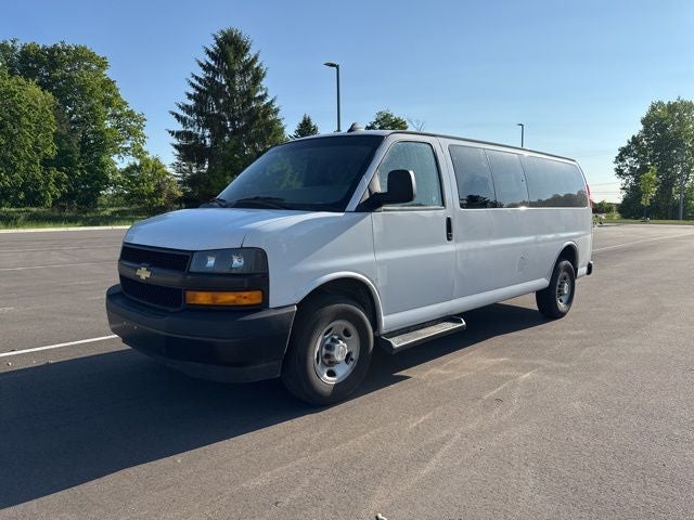 2023 Chevrolet Express 3500 LS Extended's photo