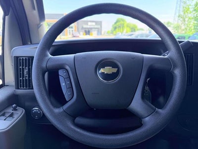 2025 Chevrolet Express 3500 15 Passenger LT Passenger