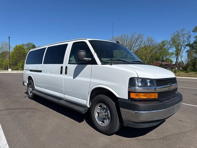 2025 Chevrolet Express 3500 15 Passenger LT Passenger
