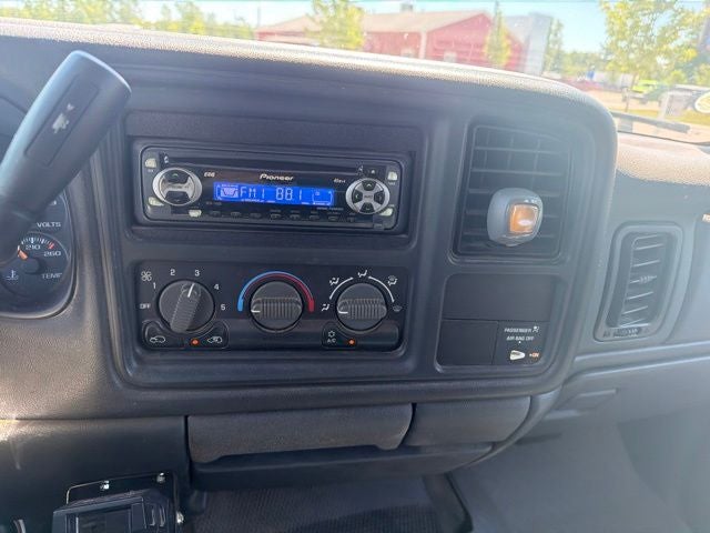 2002 Chevrolet Silverado 2500HD Base