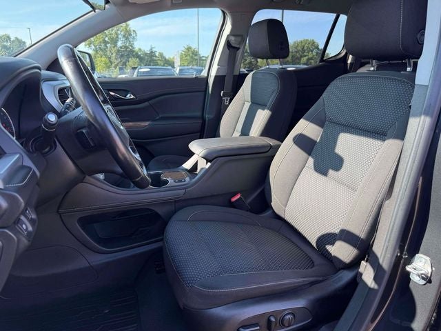 2020 GMC Acadia SLE