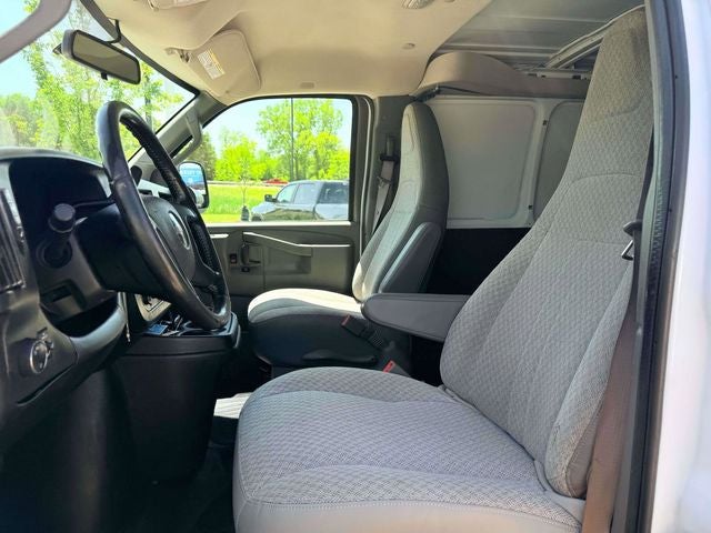 2020 GMC Savana 3500 Work Van