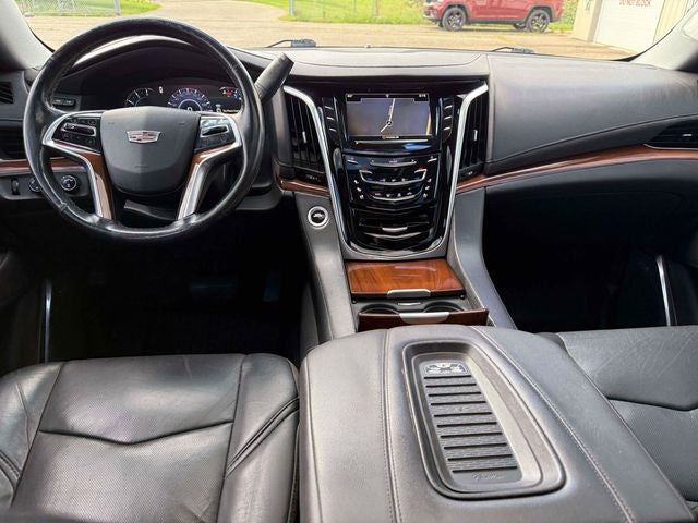 2019 Cadillac Escalade Luxury