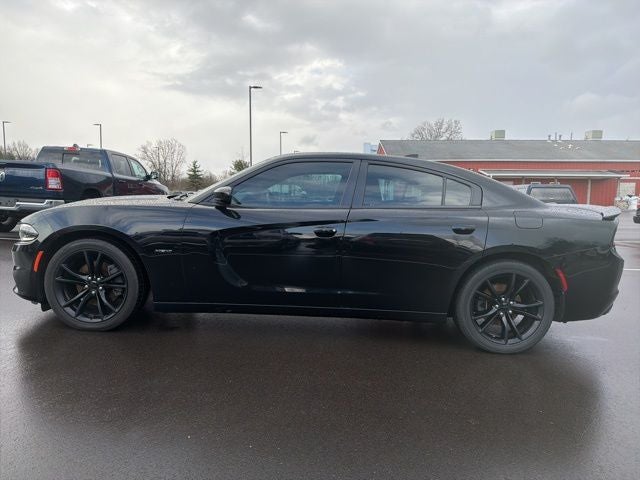 Used 2016 Dodge Charger R/T with VIN 2C3CDXCT1GH115569 for sale in Walled Lake, MI