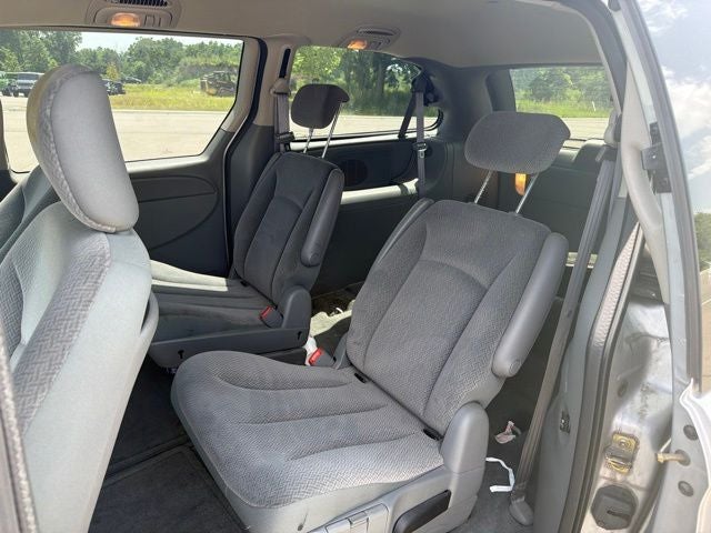 2005 Chrysler Town & Country Touring