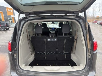 2017 Chrysler Pacifica Touring L