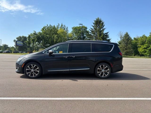 2017 Chrysler Pacifica Limited