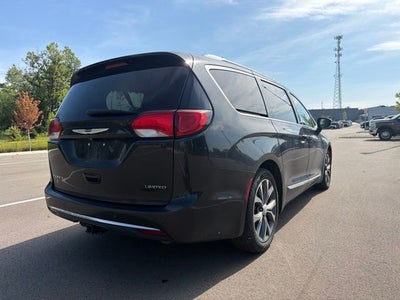 2017 Chrysler Pacifica Limited