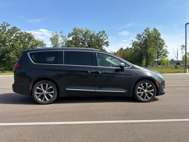 2017 Chrysler Pacifica Limited