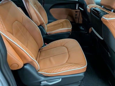 2026 Chrysler Pacifica Pinnacle
